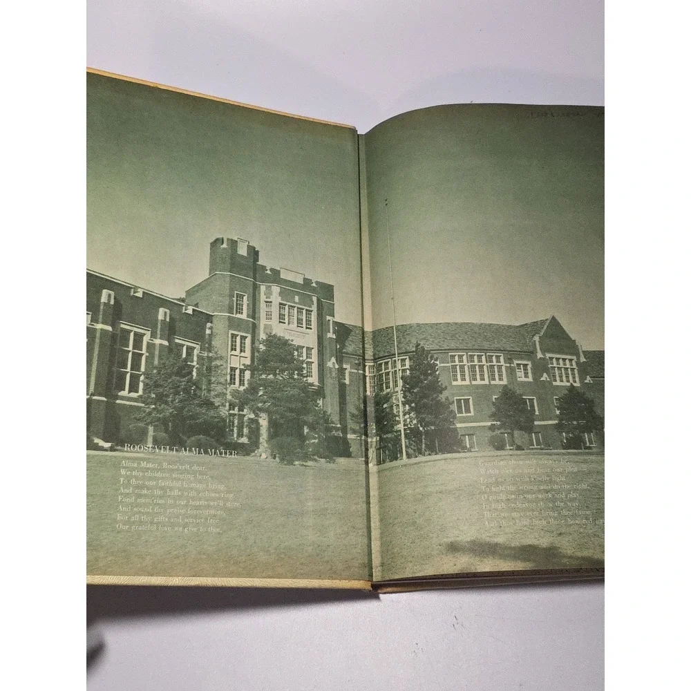 VINTAGE‎ 1955 ROOSEVELT HIGH SCHOOL YEARBOOK L'ENVOI YONKERS NEW YORK HARDBACK